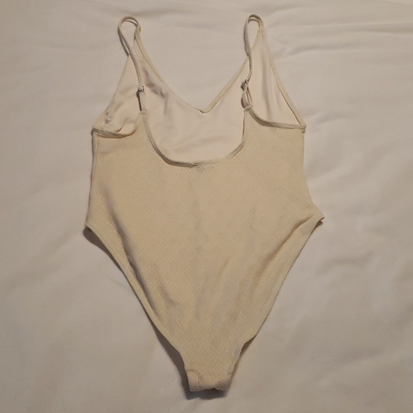 Forever 21 Monokini - Picture 2 of 3